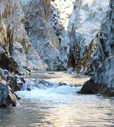 Gorges Alcantara and Castiglione di Sicilia Excursion - Auto Minibus Bus